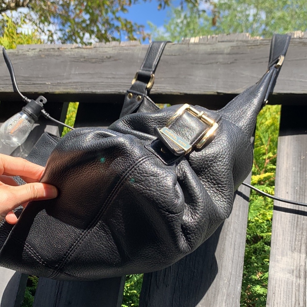 Michael Kors Purse - Picture 7 of 17